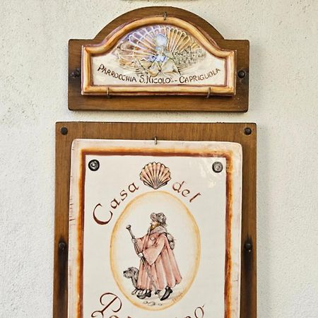 Appartamento Nel Borgo - Casa Del Pellegrino Sulla Via Francigena Aulla Bagian luar foto