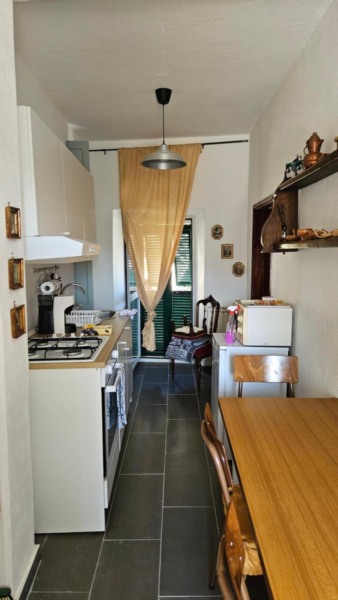 Appartamento Nel Borgo - Casa Del Pellegrino Sulla Via Francigena Aulla Bagian luar foto