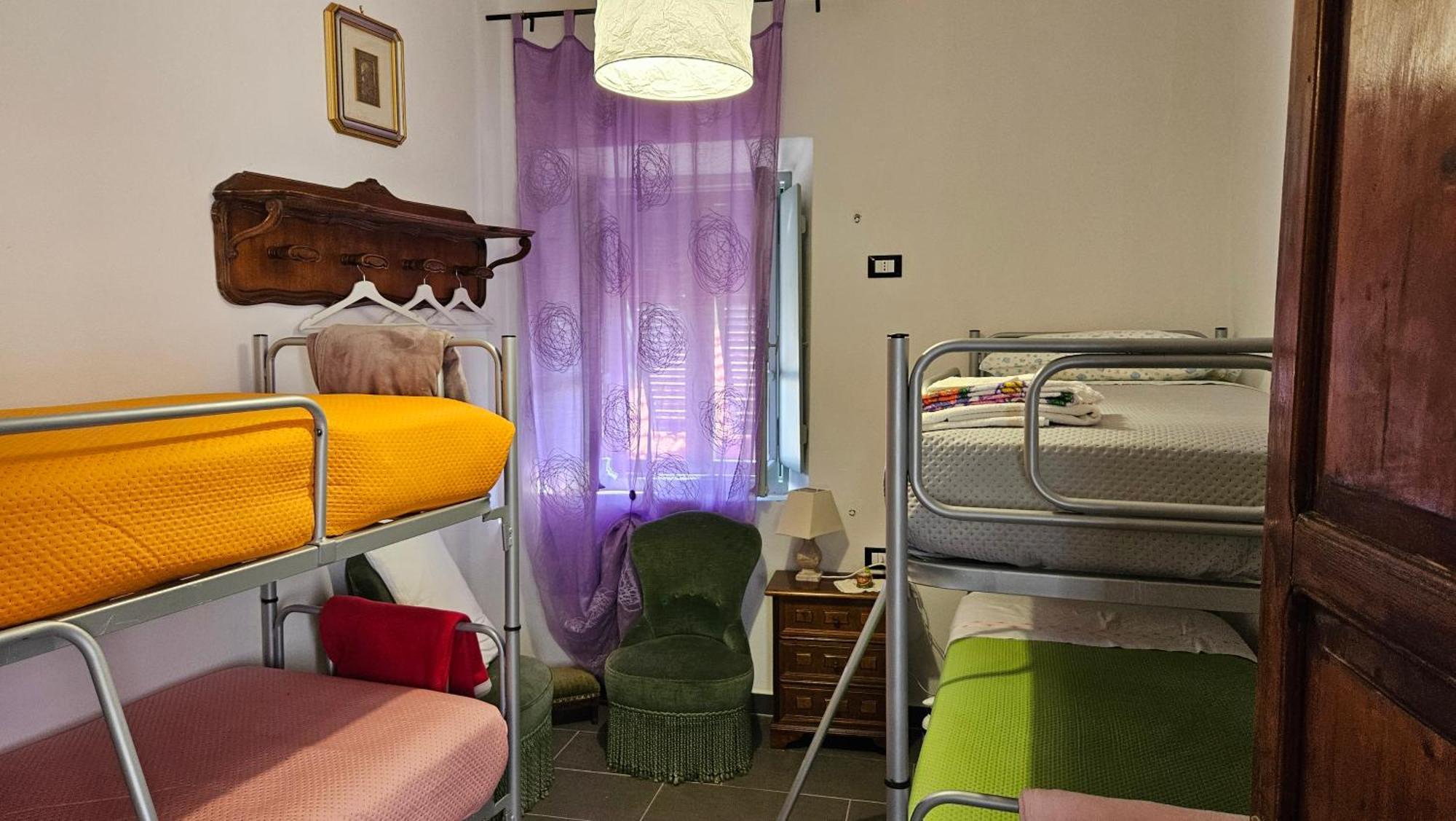 Appartamento Nel Borgo - Casa Del Pellegrino Sulla Via Francigena Aulla Bagian luar foto